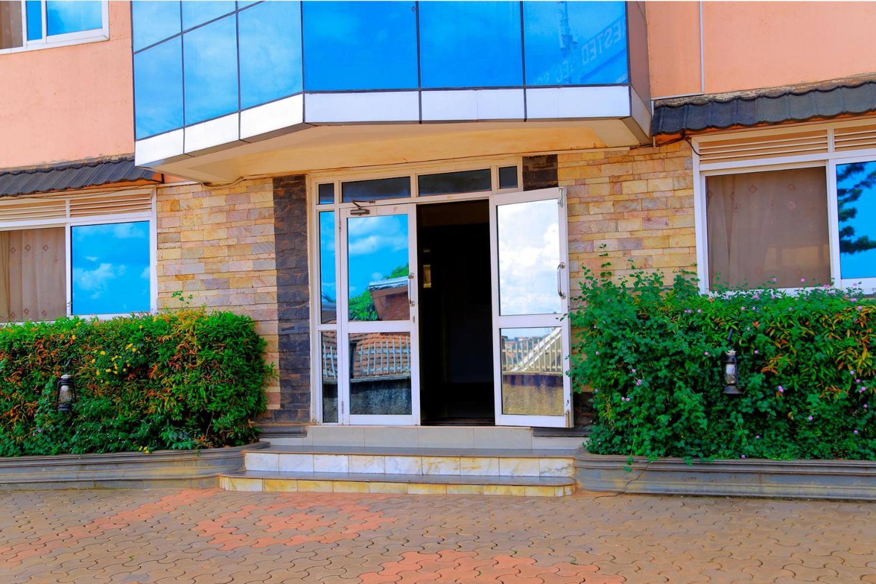 Acactus Hotel Kampala Exterior foto